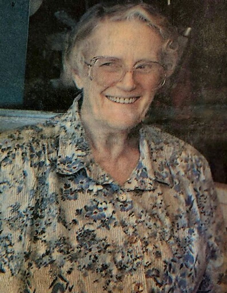 Patricia "Pat" Elizabeth Graveley
