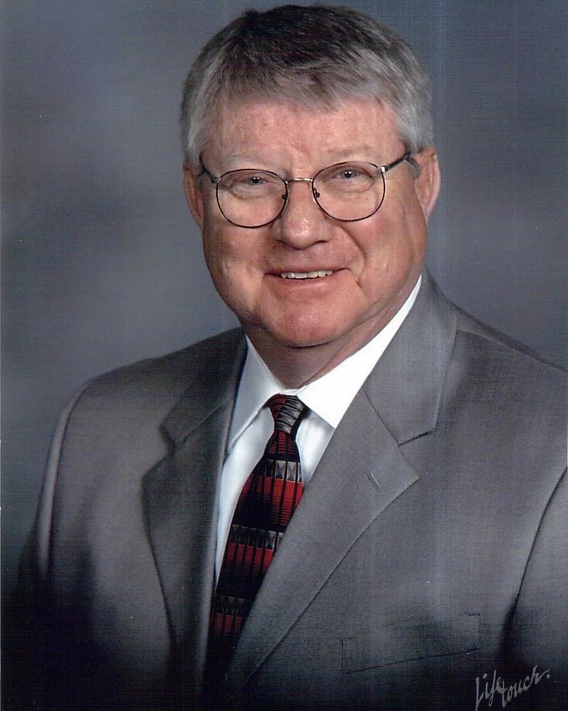 William Lewis Russell, Jr. Profile Photo
