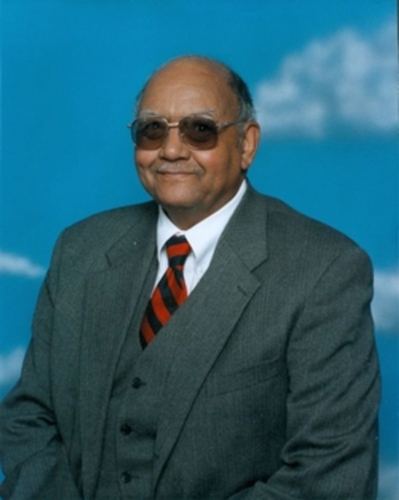 Deacon Cecil E. Johnson Sr Profile Photo