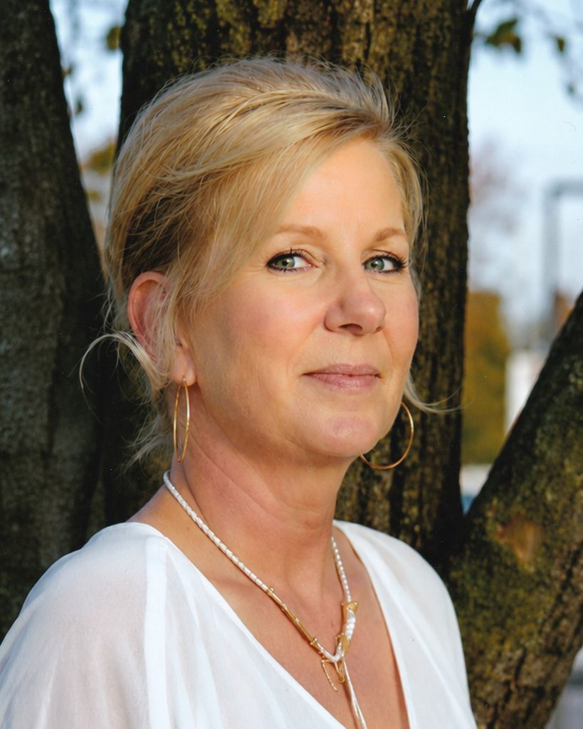 Amy Anderson-Carr Profile Photo