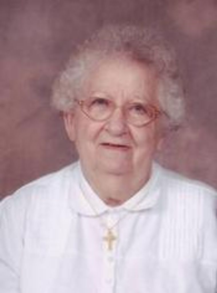 Bertha "Verabelle" Akom