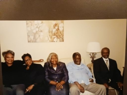 Robert Marshall photo gallery thumbnail 1 of 3