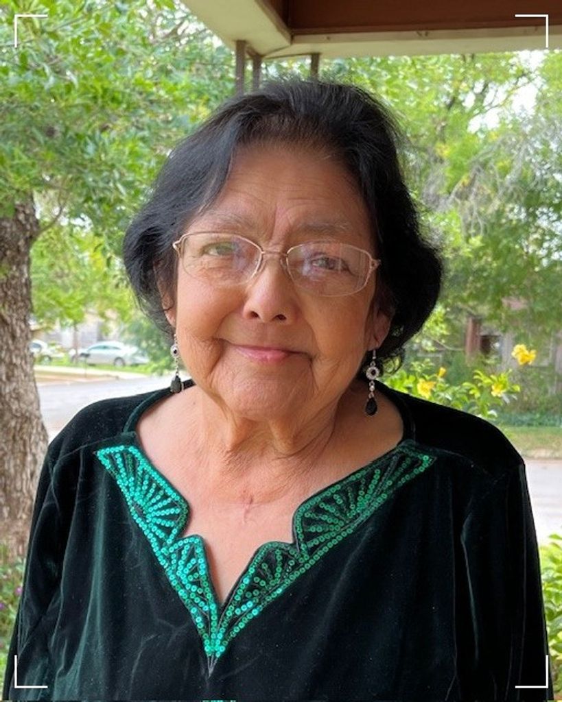 Minerva Medina Profile Photo