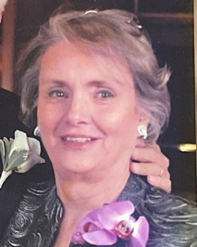 Suzanne J. Neubecker Profile Photo