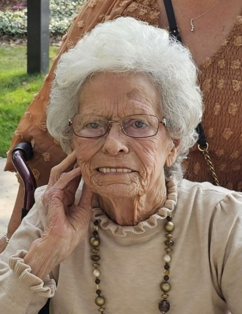 Julia Aycock Profile Photo