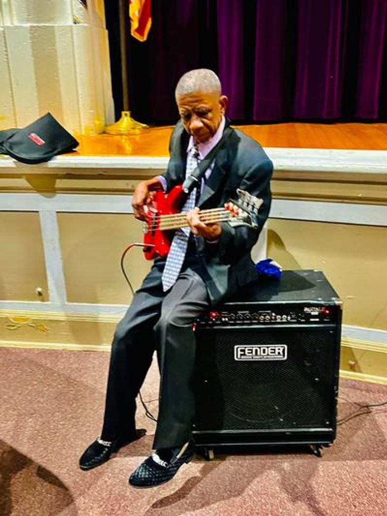 Mr. William Dee Shine Profile Photo