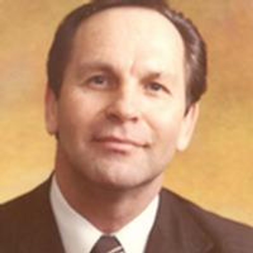 Lamont Leo Hess