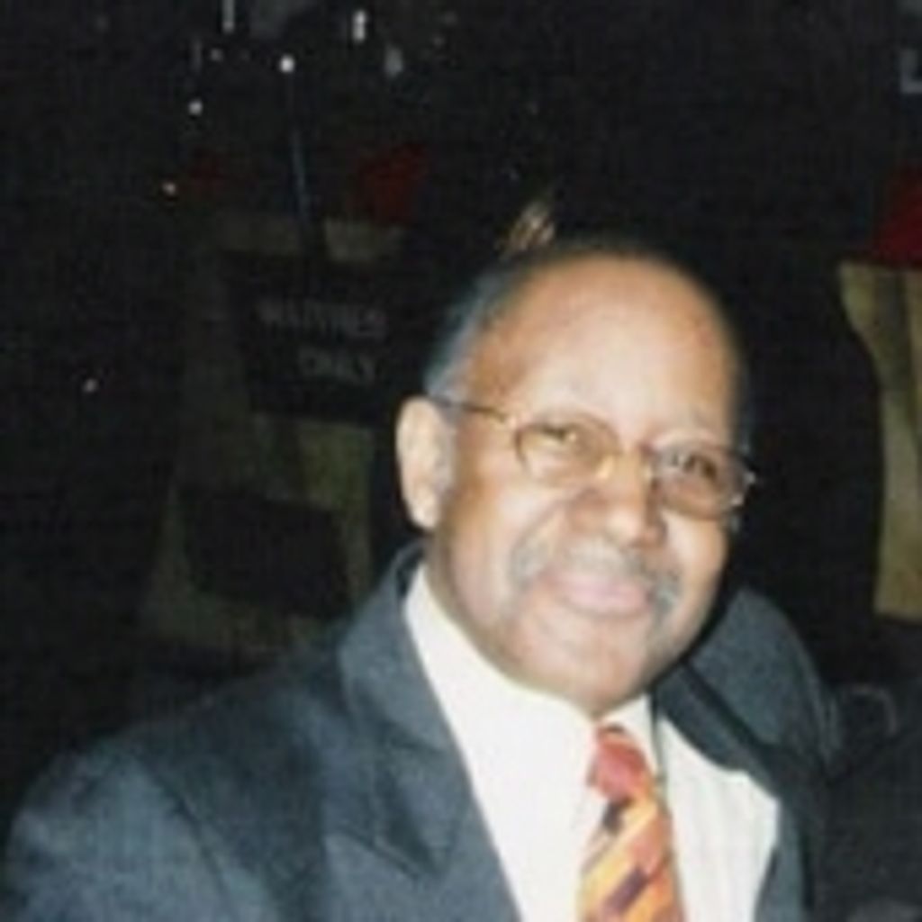 Maurice E Hackett