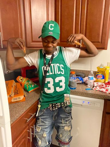 Terron Everton Brown photo gallery thumbnail 26 of 100