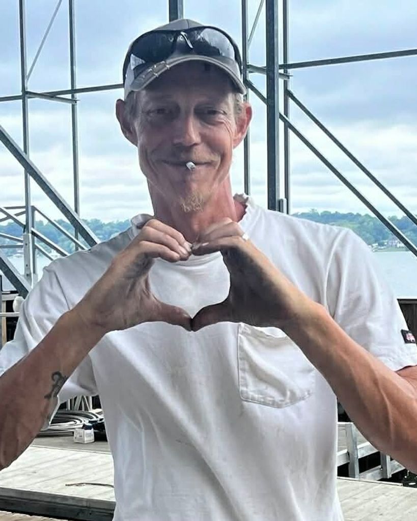 Raymond Thomas Edward Brown Profile Photo