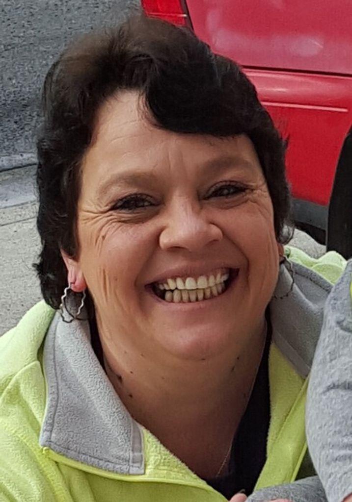 Carrie J Hosley