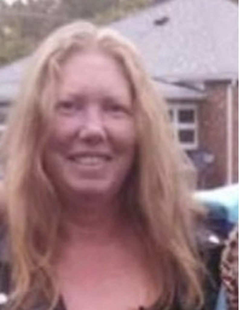 Leslie Roberts Profile Photo