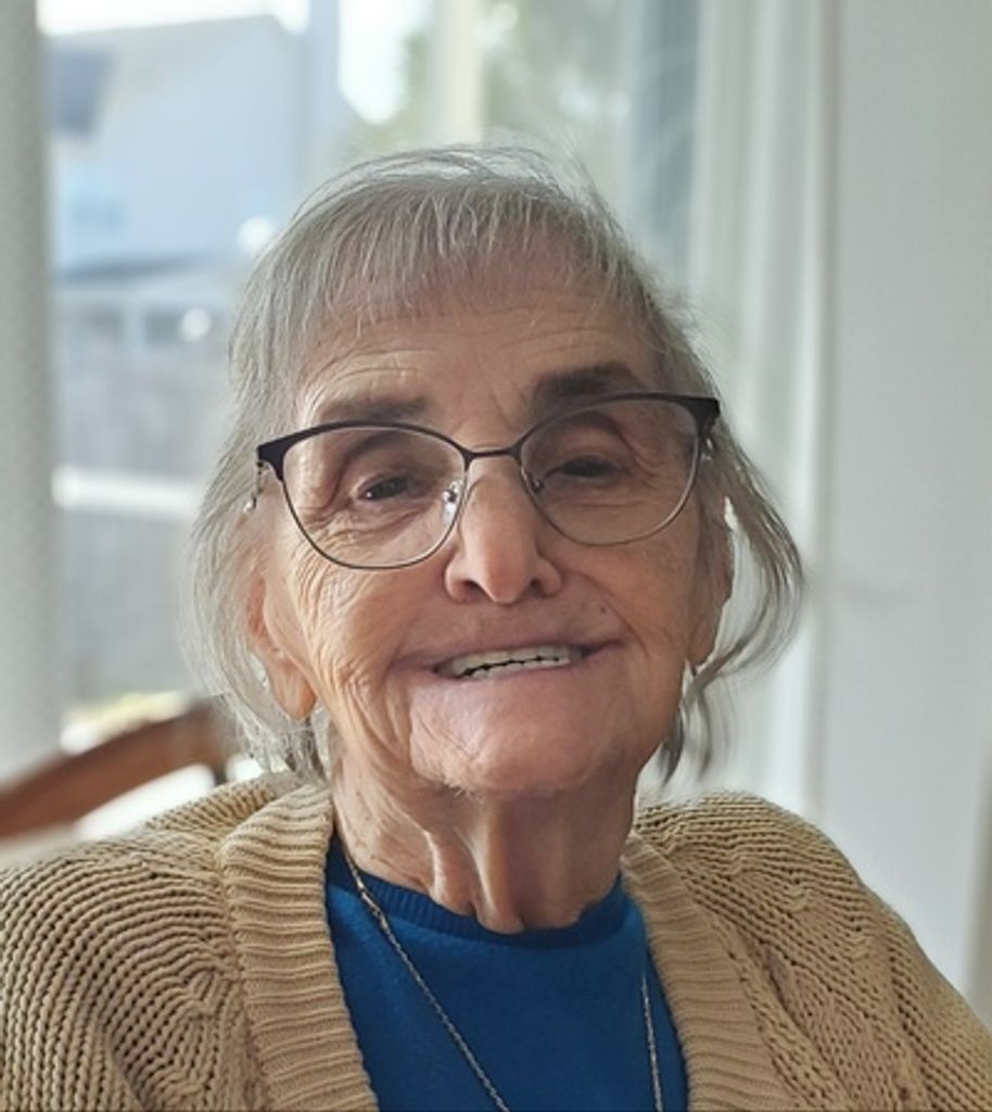 Laurette J. Woodward Profile Photo