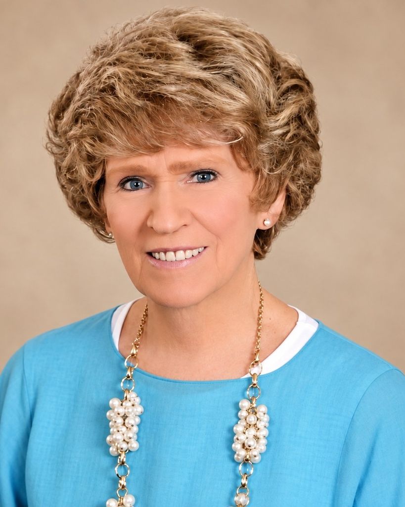Ruth Ellen Lipps Profile Photo