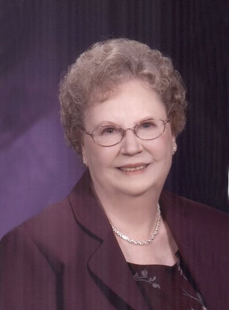 Helen L. Fleenor Profile Photo