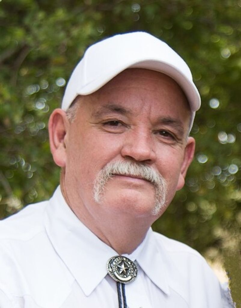 Robbie Lynn Hopkins Profile Photo
