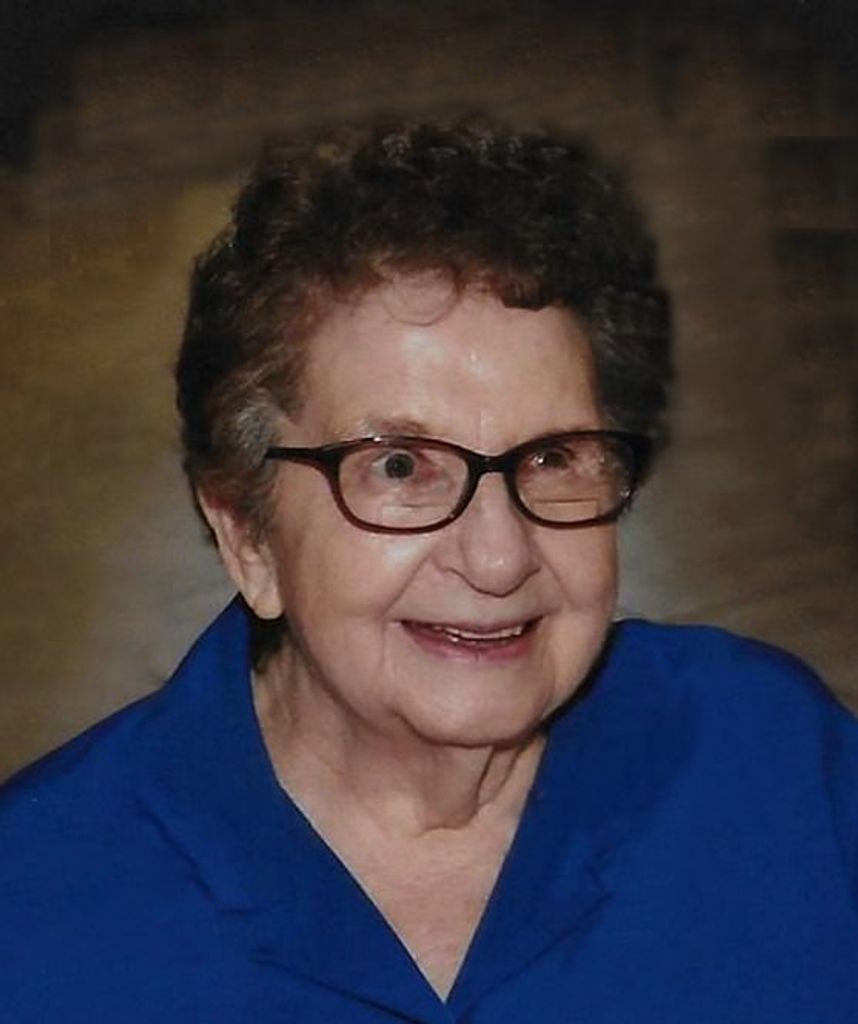 Teresa  Housley