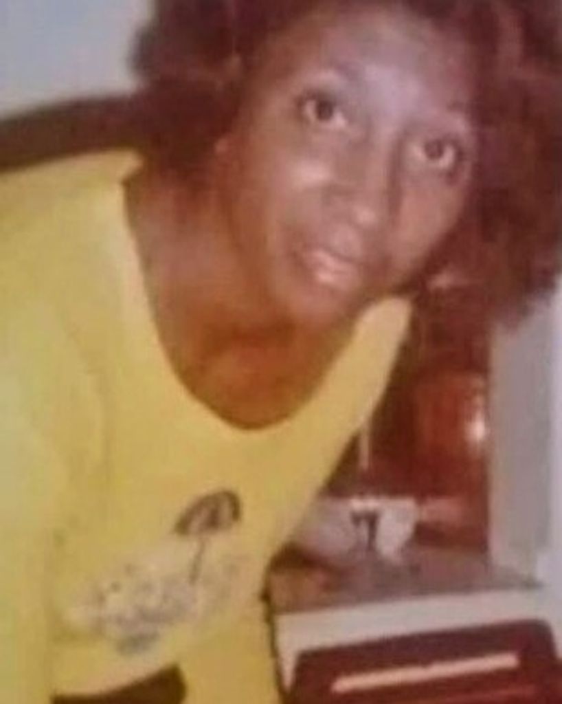 ETHEL PEARL S ROBINSON