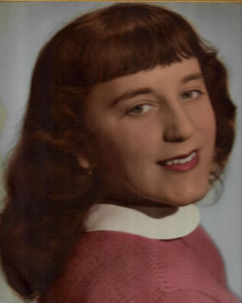 Mary Lou Karwowicz Profile Photo