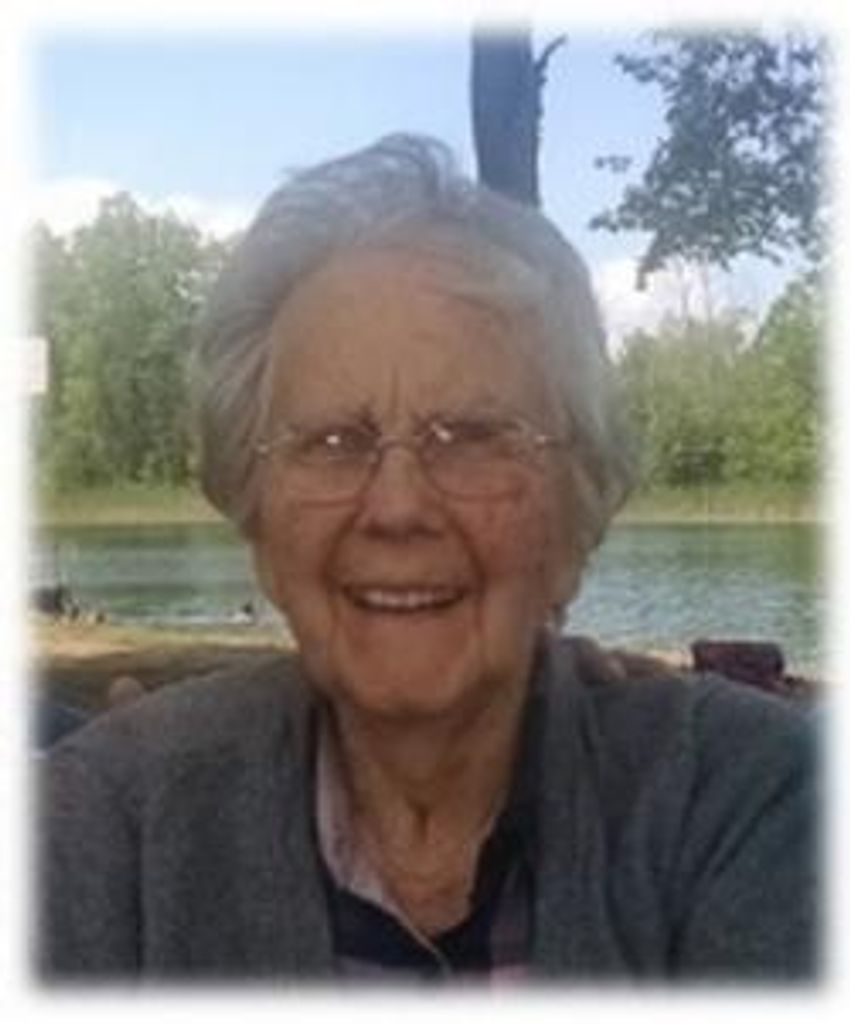 Esther Van Beek Profile Photo