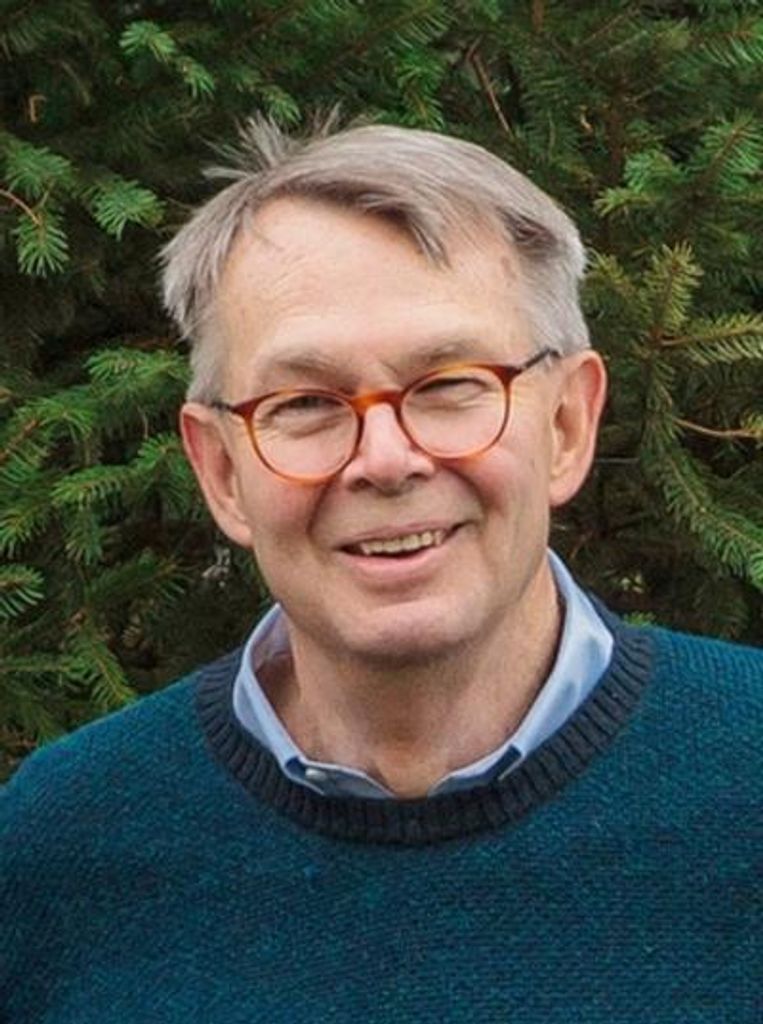 Craig B. Larsen Profile Photo