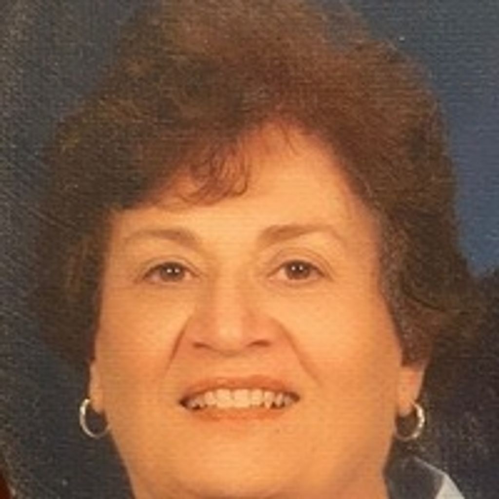 Lucy T (Gentile) Parks Profile Photo
