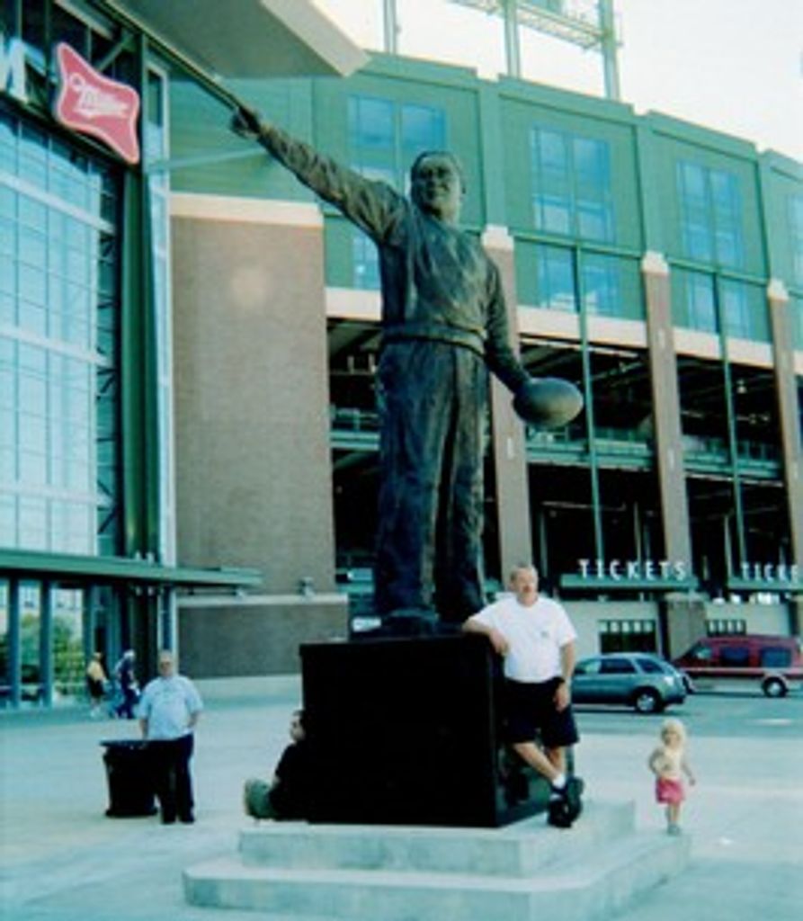 Daniel Olson Profile Photo