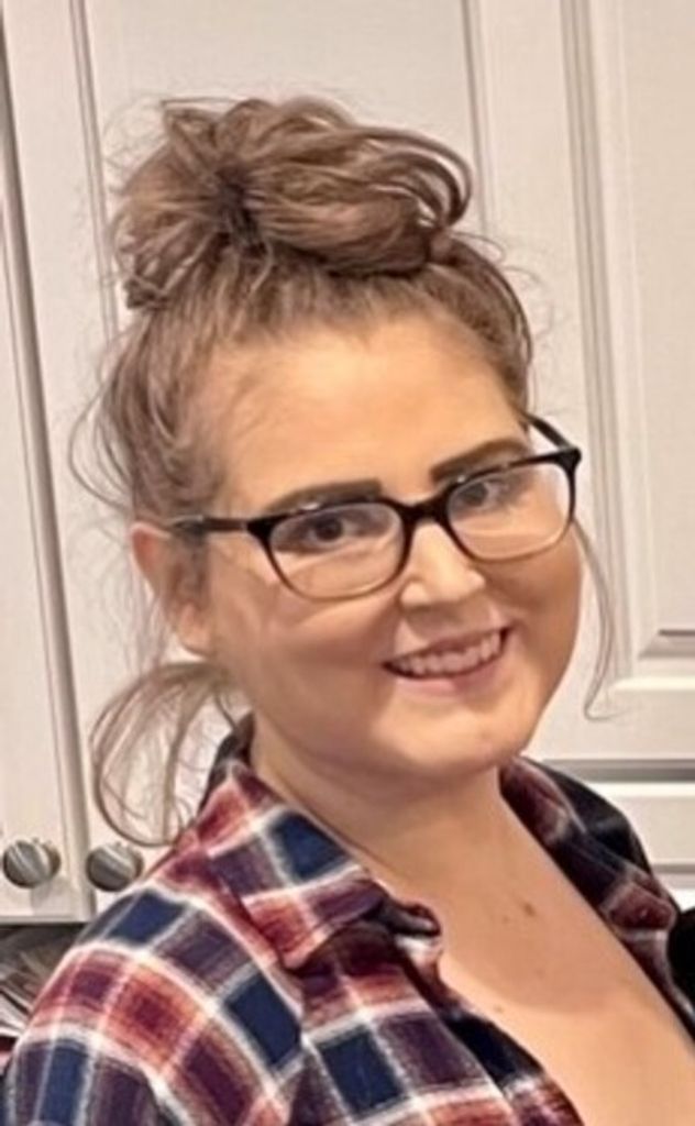Leslie Rose Van Hamme Profile Photo