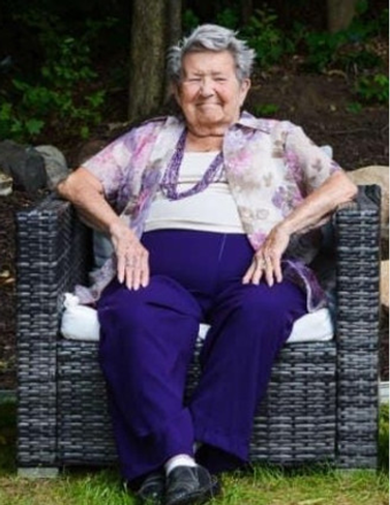 Dawn Adana (Harter) Thomas