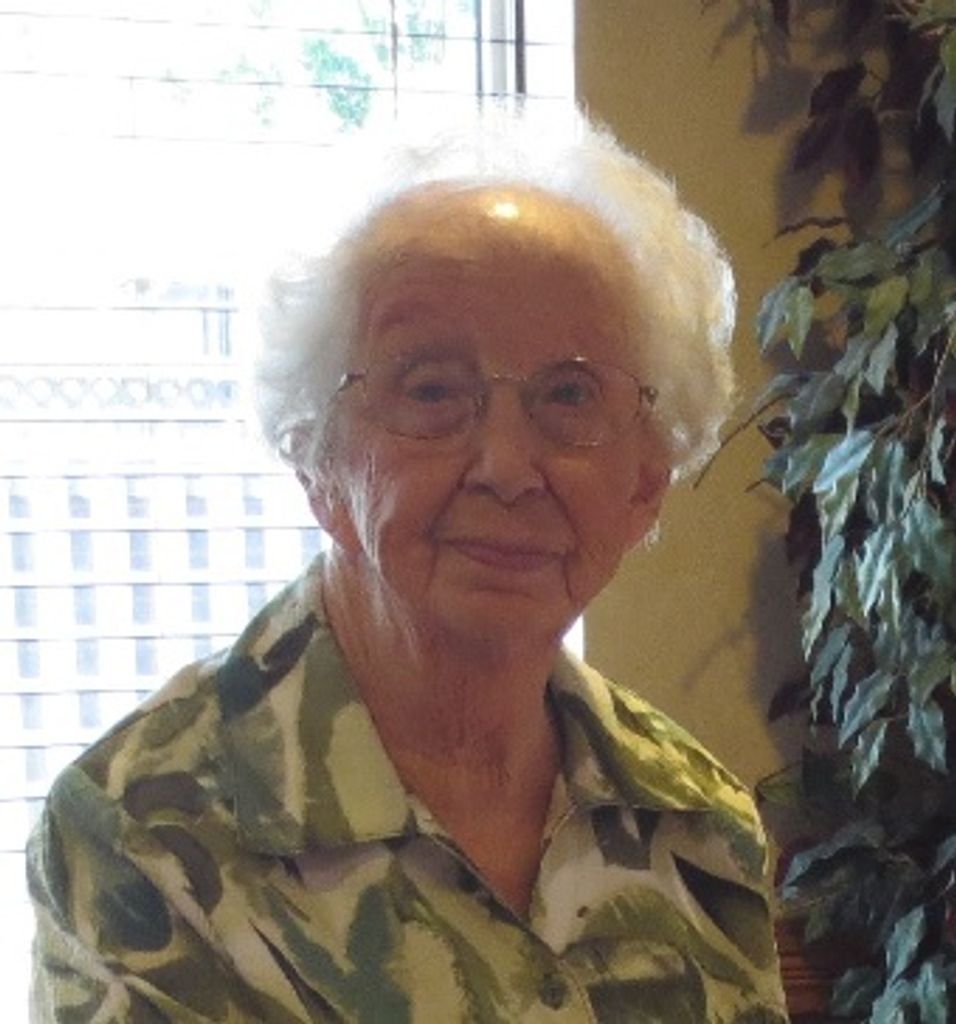 Joan Lorrine (Gilroy)  Leitch Profile Photo