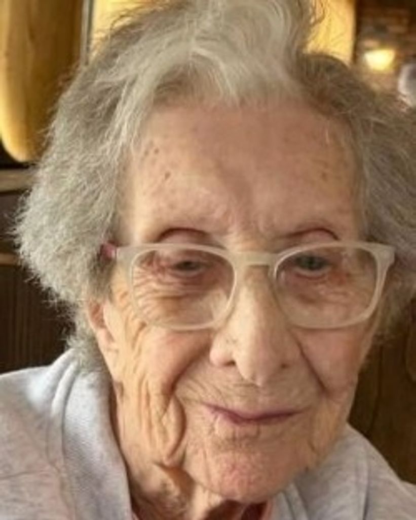 Evelyn Ruth Coan Profile Photo