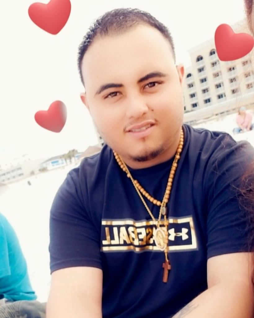 Carlos Salazar