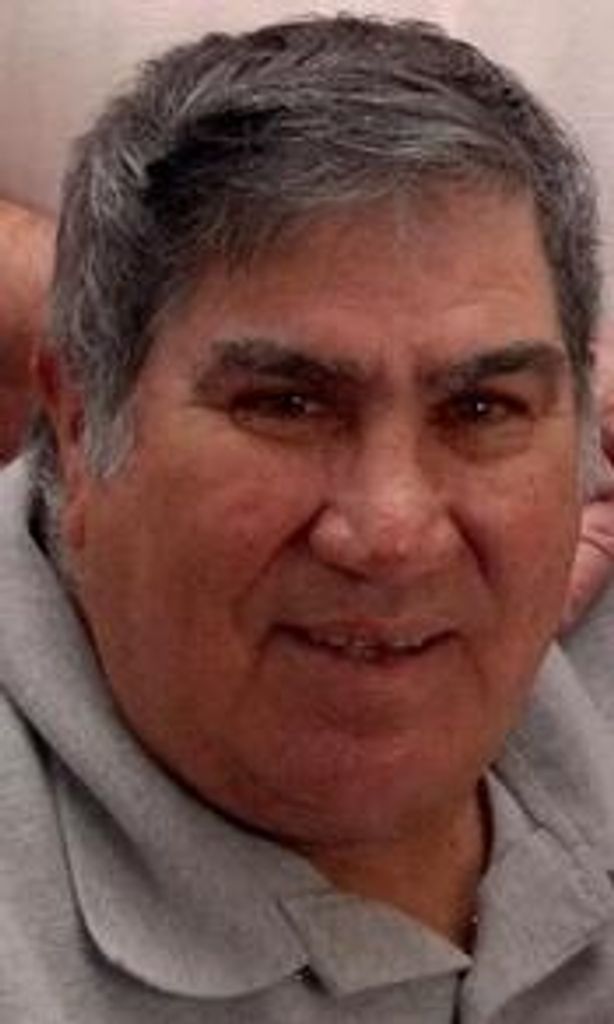 Max J. Gutierrez Profile Photo