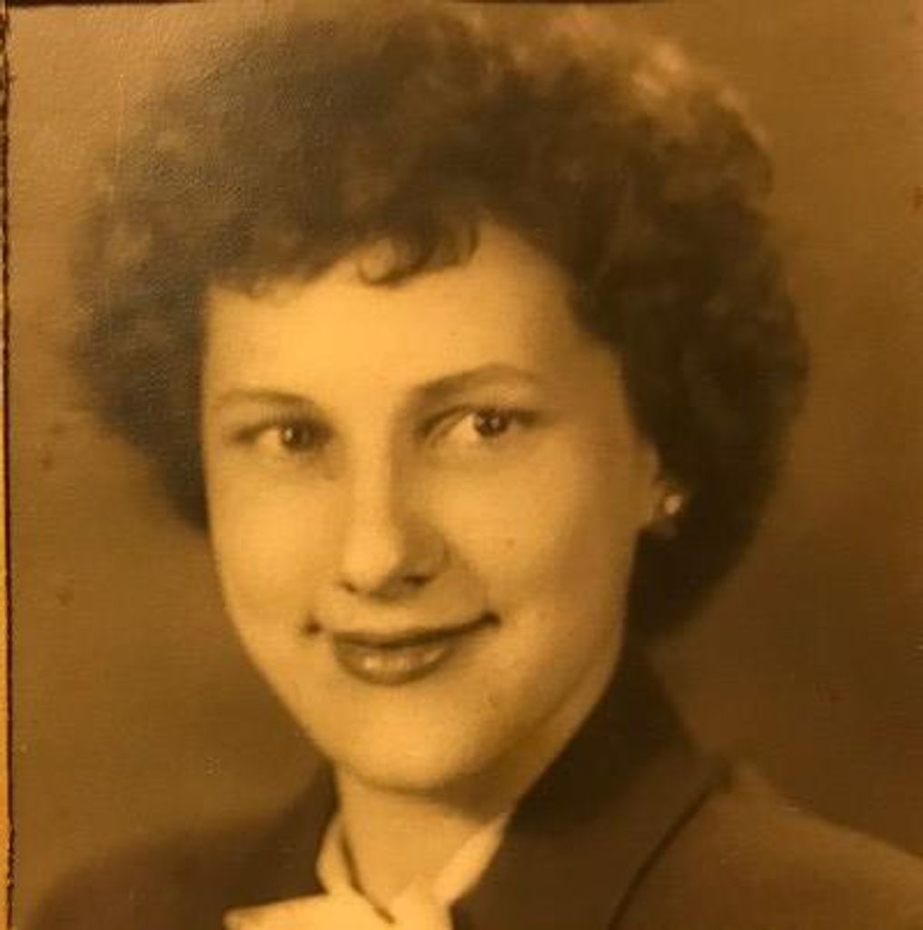 Zoe Ann Bourg Profile Photo