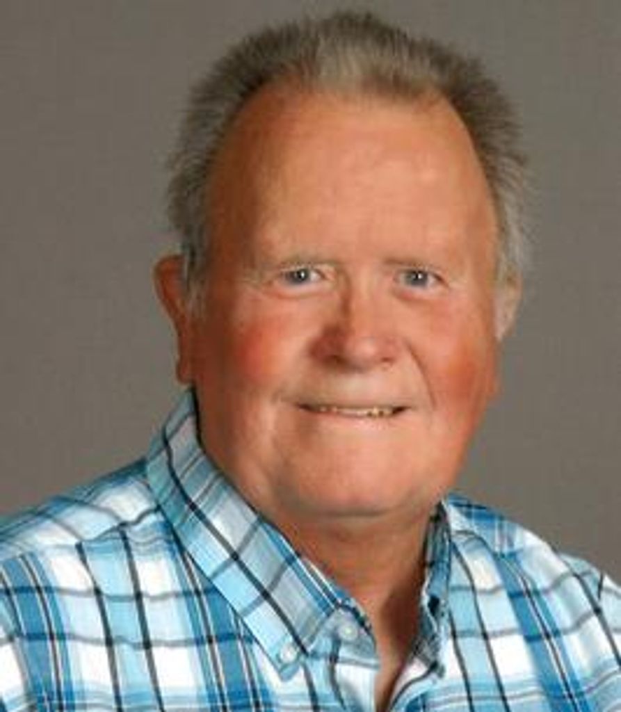 Donald Bernard Muecke Profile Photo