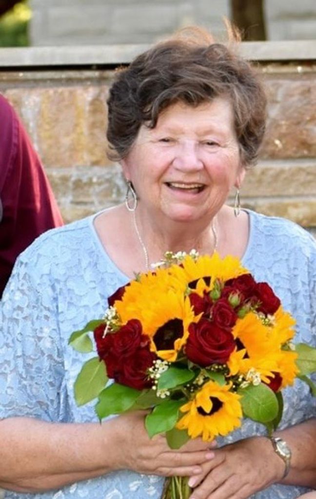 Sandra Lou (Cooper)  Huss