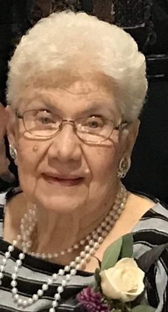 Betty (Bogacki) Burksaze