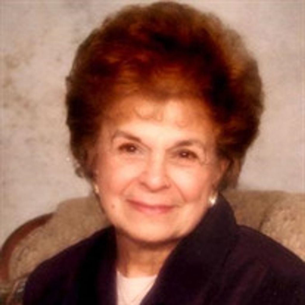 Evelyn Menaldi