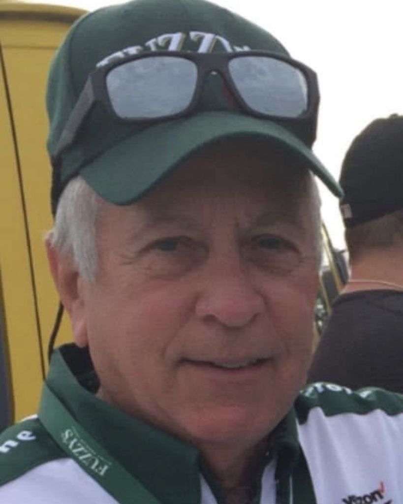 Robert Thomas, Jr. Profile Photo