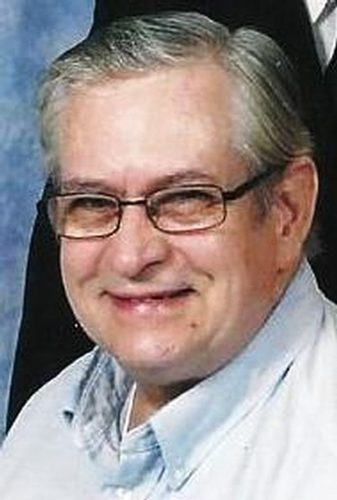 Louis Howard Gutenschwager Profile Photo