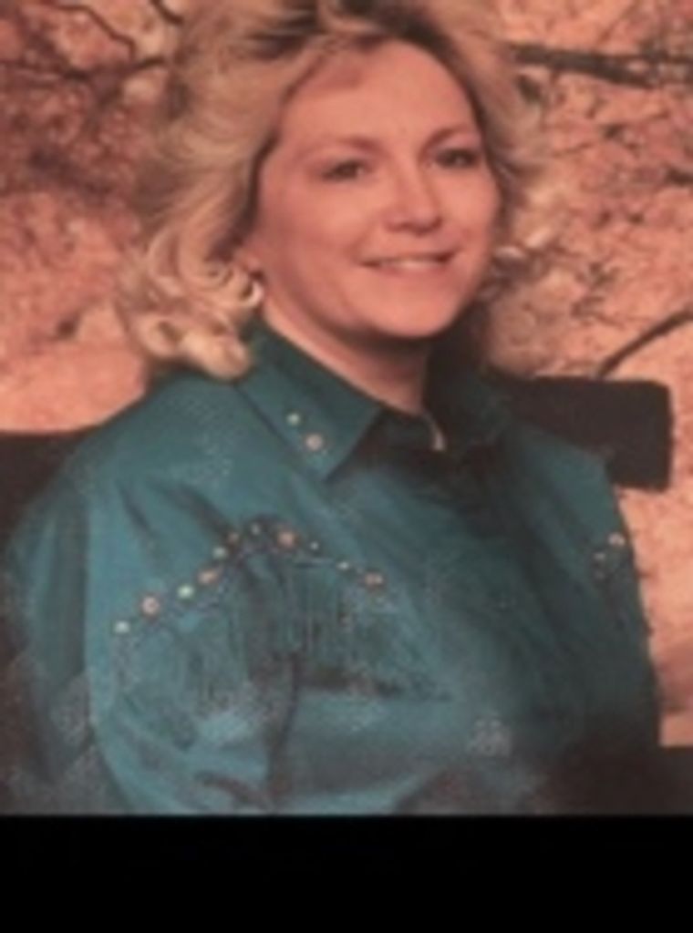 Patricia Hartwell 'Pat' Simmons