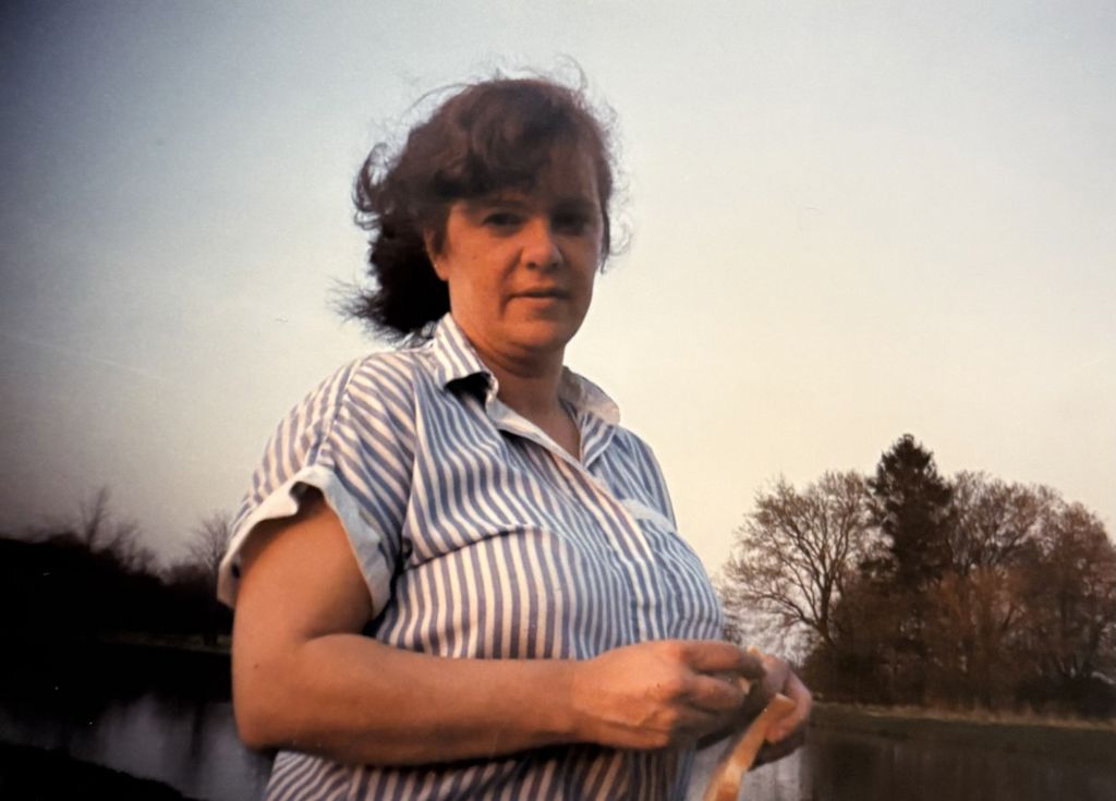 Christine Moore Profile Photo
