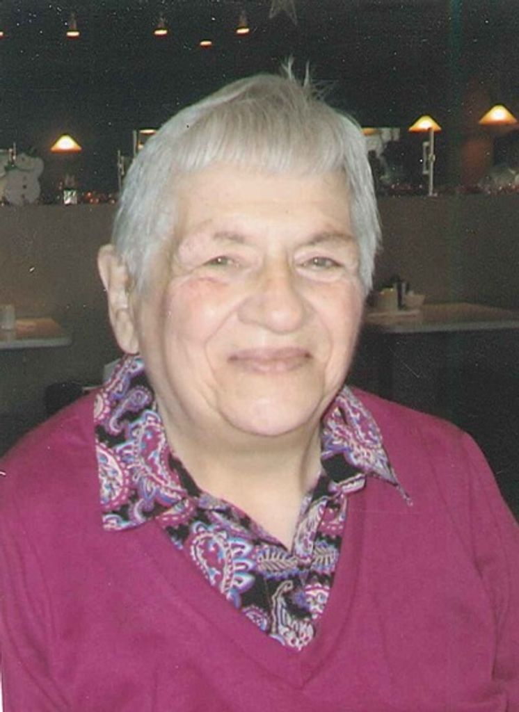 Hattie Thompson Profile Photo