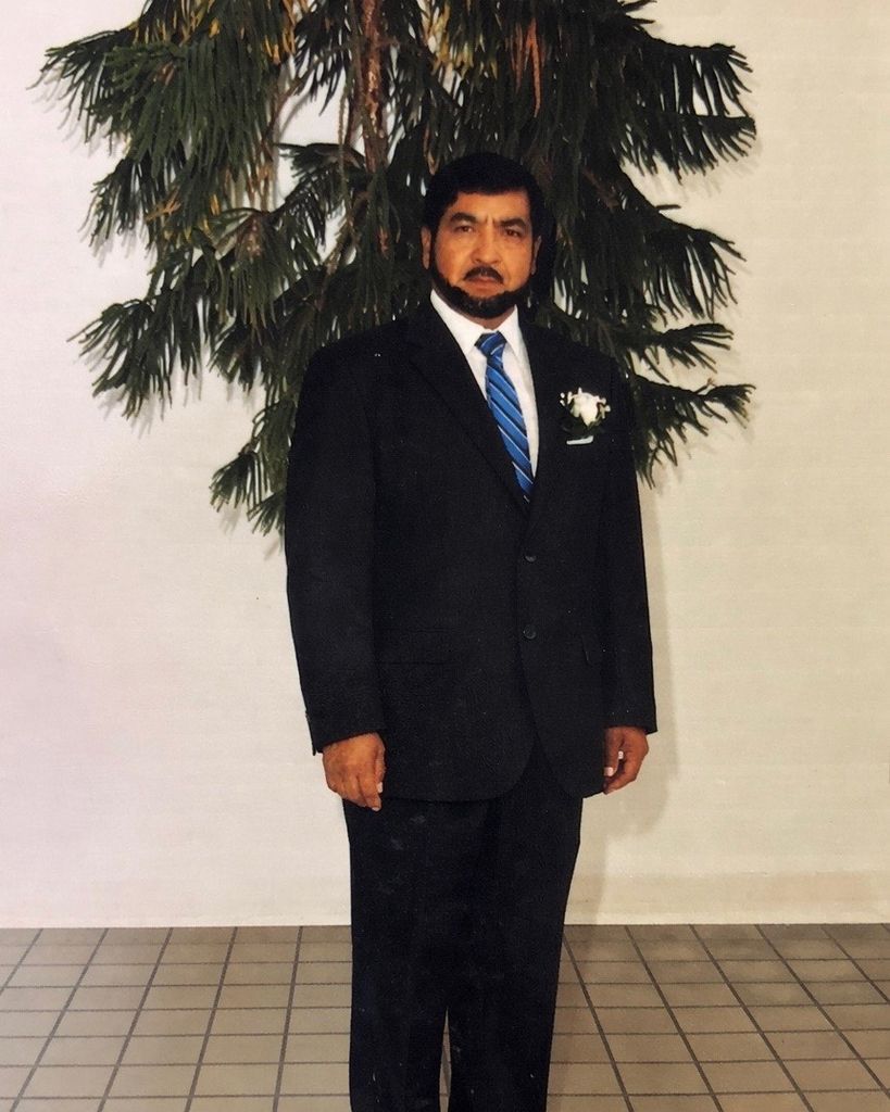 Julio Soto-Lopez Profile Photo