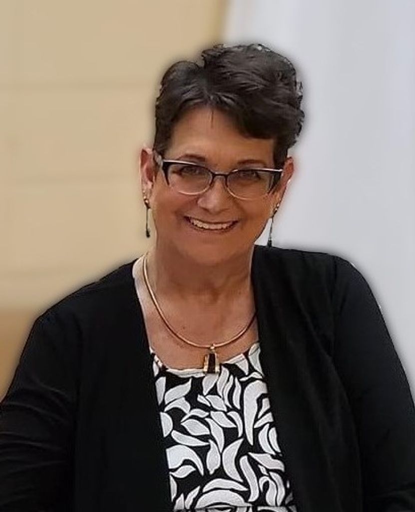Cynthia Heins