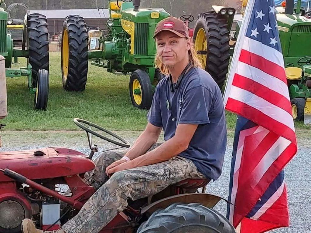 Devin Ray Millsaps Profile Photo