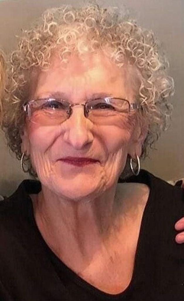 Carolyn Lucille Passmore