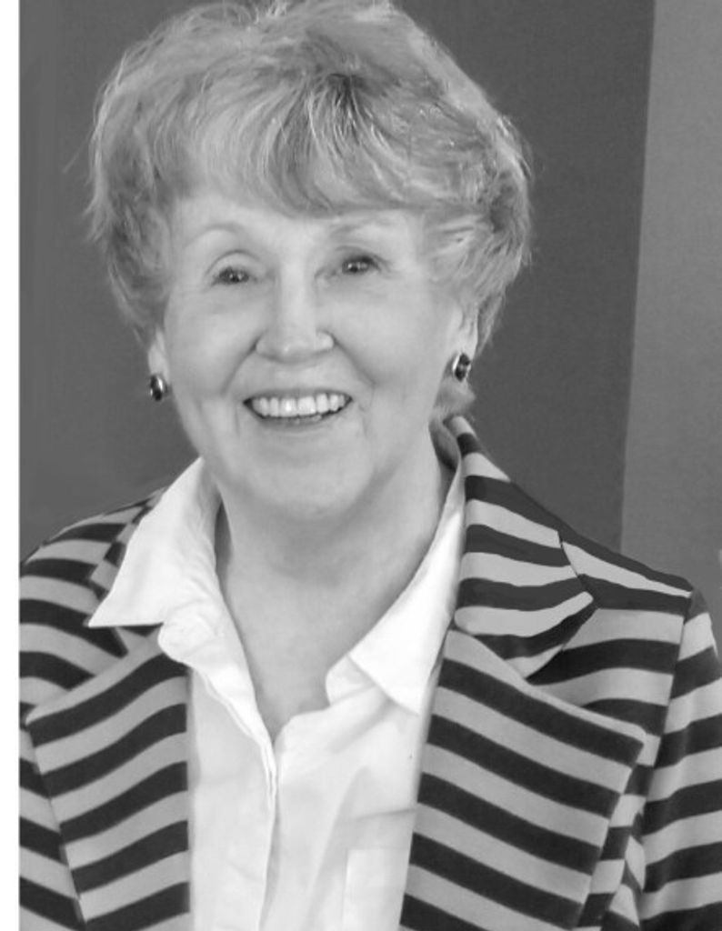 Lynda L.Ee (Brown)  Stone