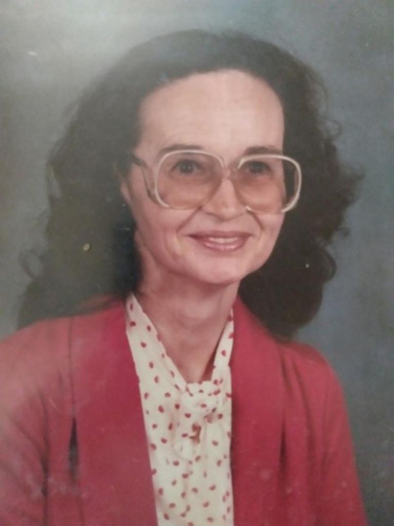 Maralyn Annette Nau