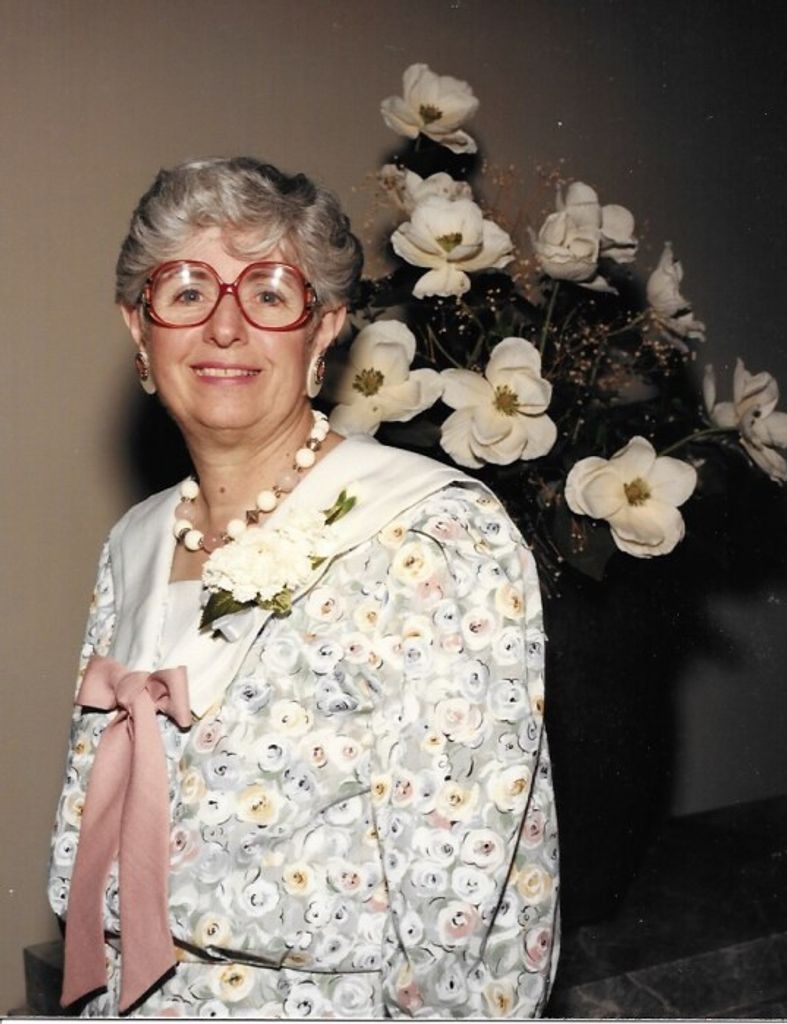 Mary Lou Lelivelt